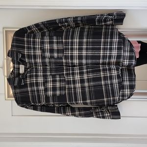 Universal Thread flannel size M